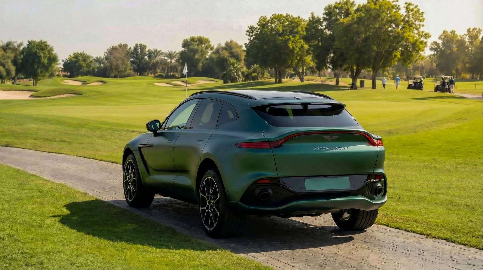 Aston Martin DBX rental Portugal - gallery image 4