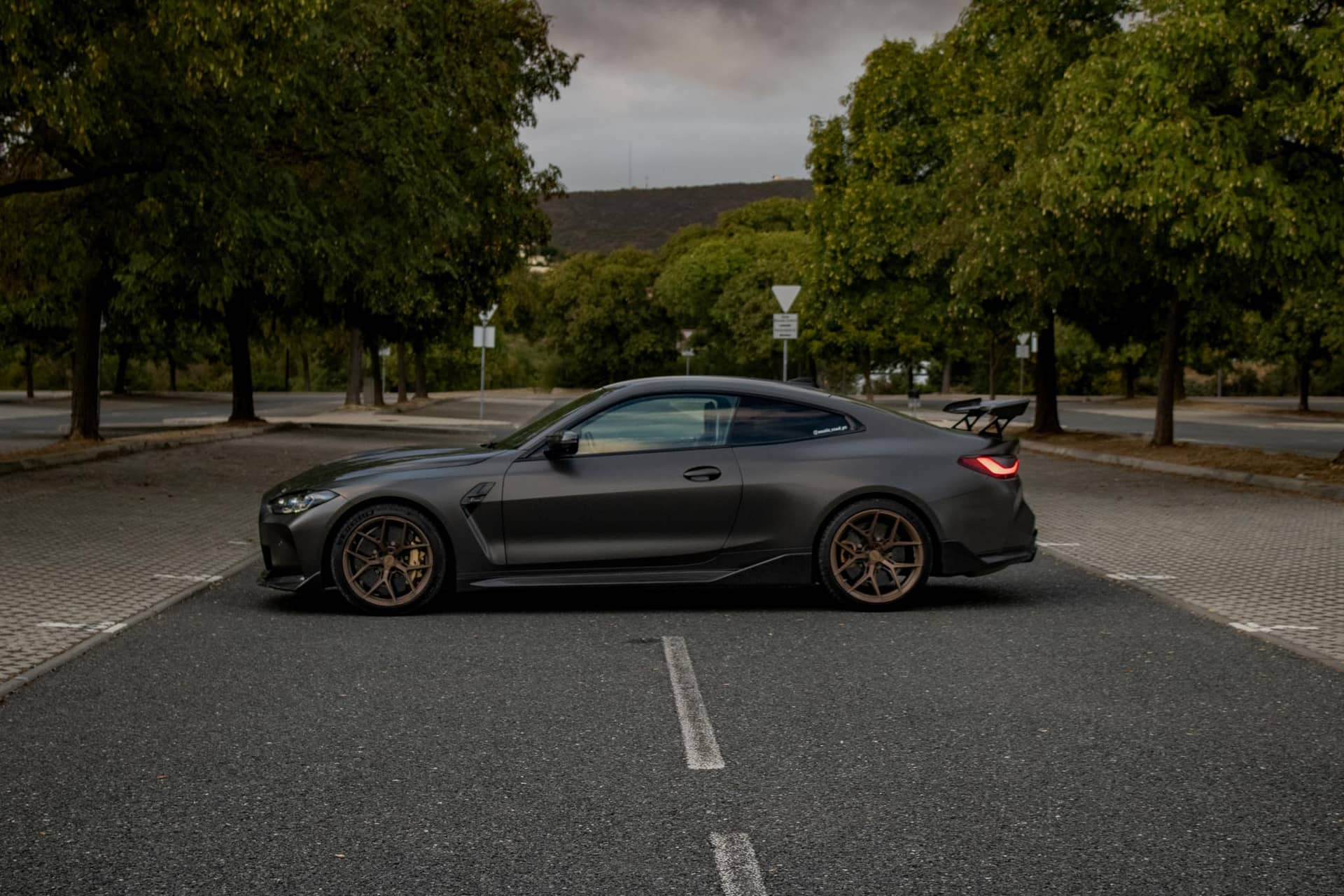 BMW M4 Competition rental Portugal - gallery image 4