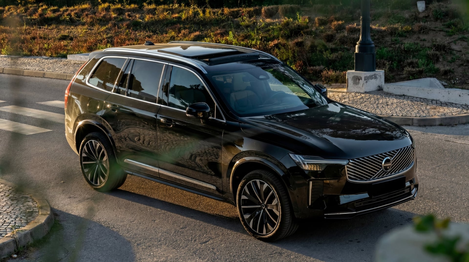 Volvo XC90 (2025) for rent in Portugal - luxury car rental Algarve Lisbon