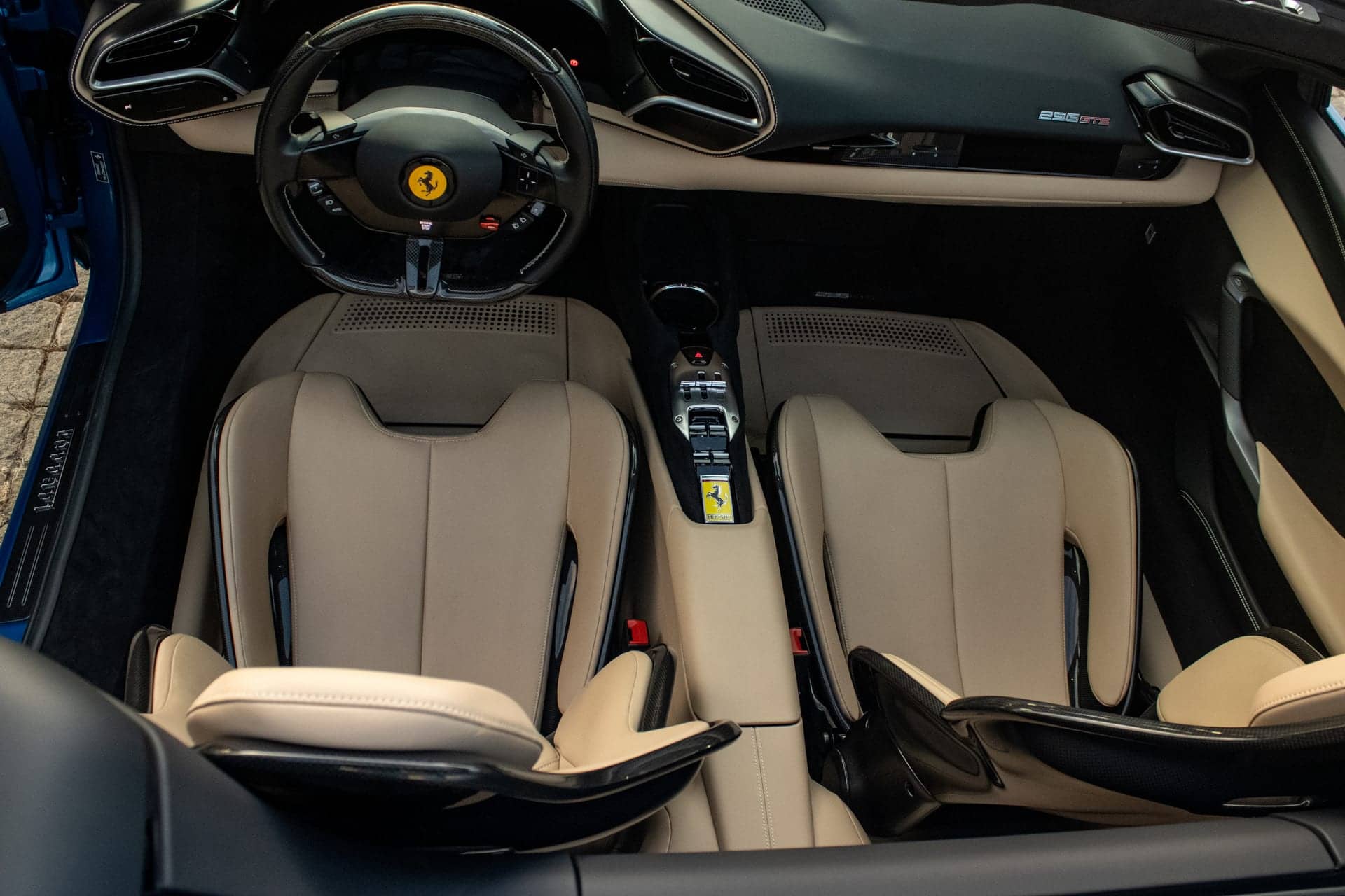 Ferrari 296 GTS rental Portugal - gallery image 8