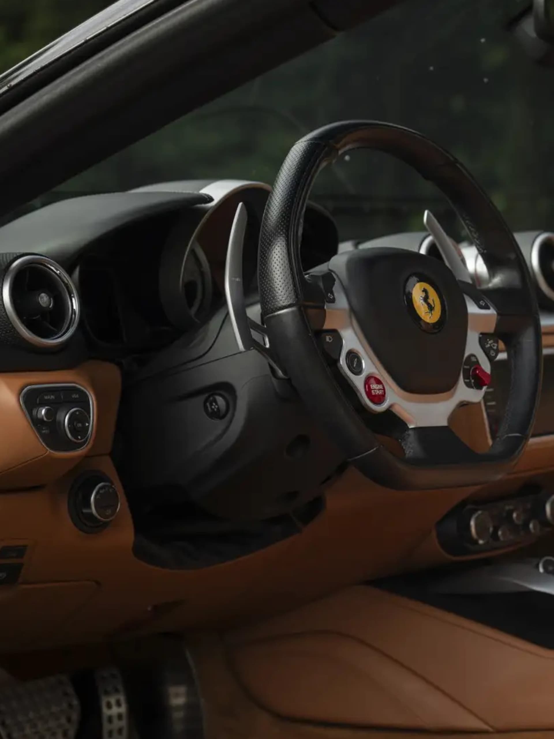 Ferrari California - luxury car rental Algarve Lisbon Portugal (5)