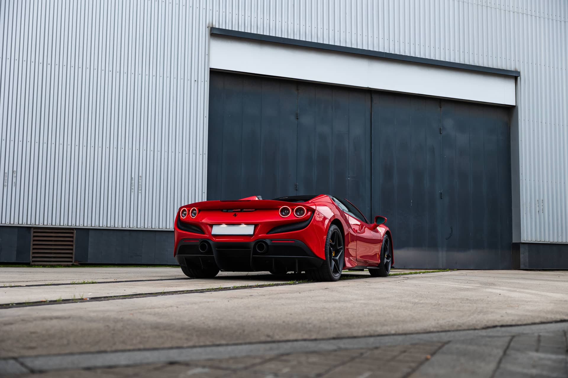 Ferrari F8 Spider rental Portugal - gallery image 3