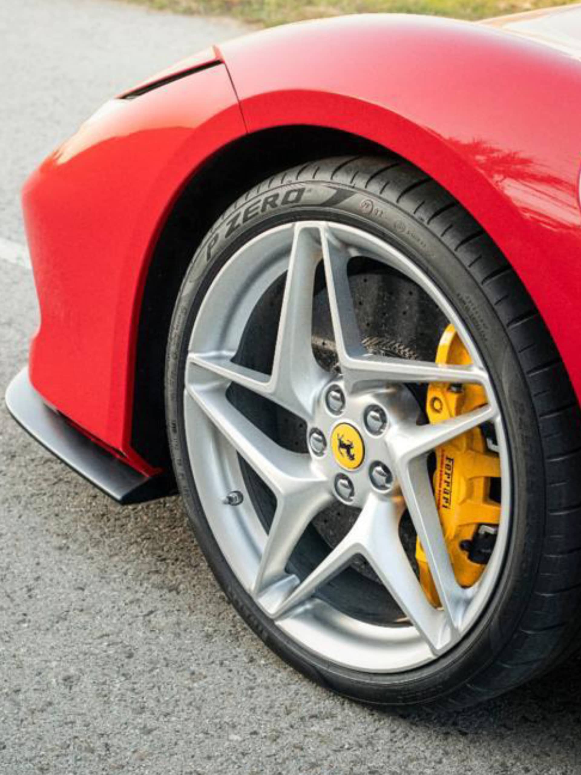 Ferrari F8 Spider rental Portugal - gallery image 3