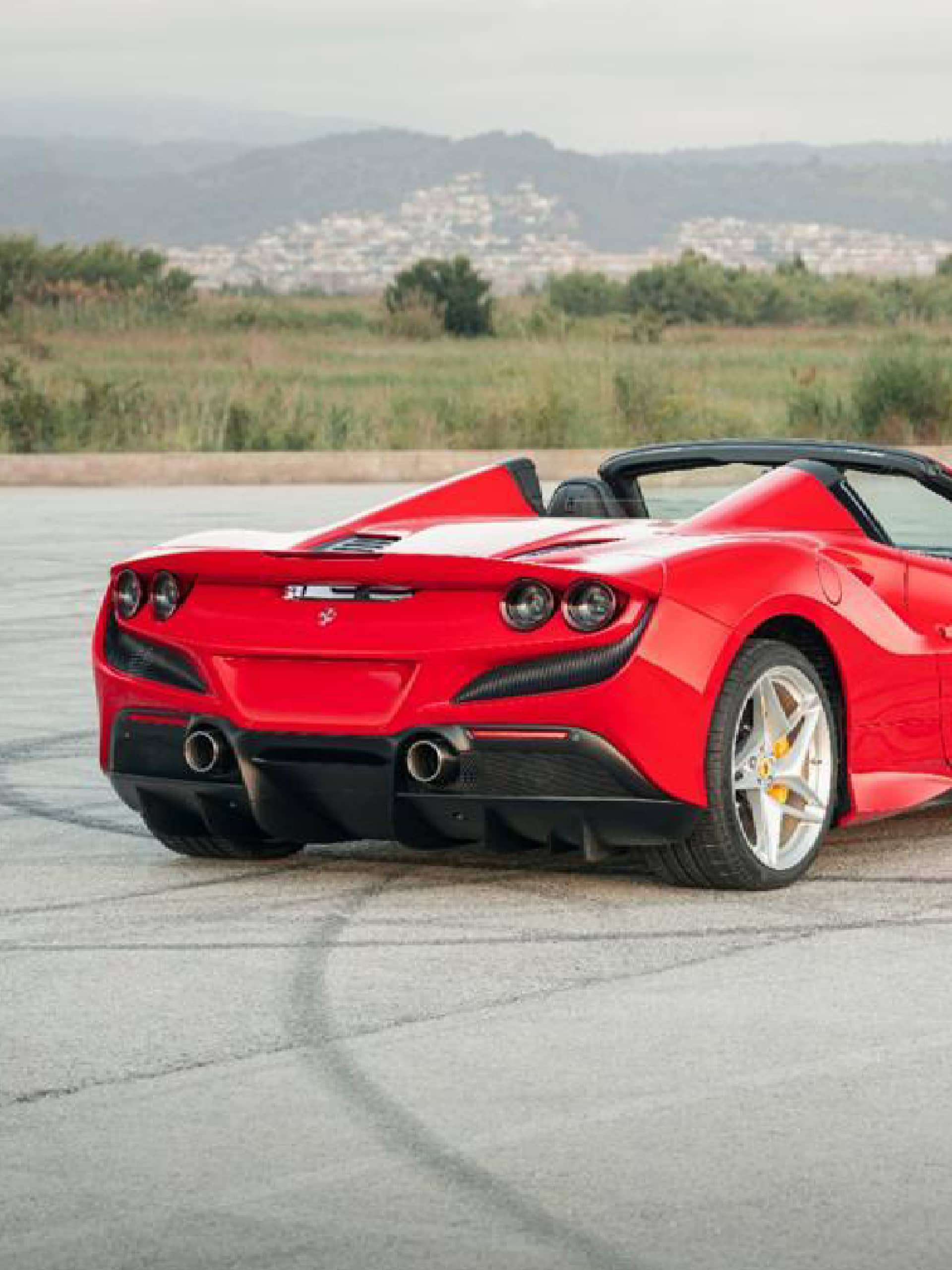 Ferrari F8 Spider rental Portugal - gallery image 5