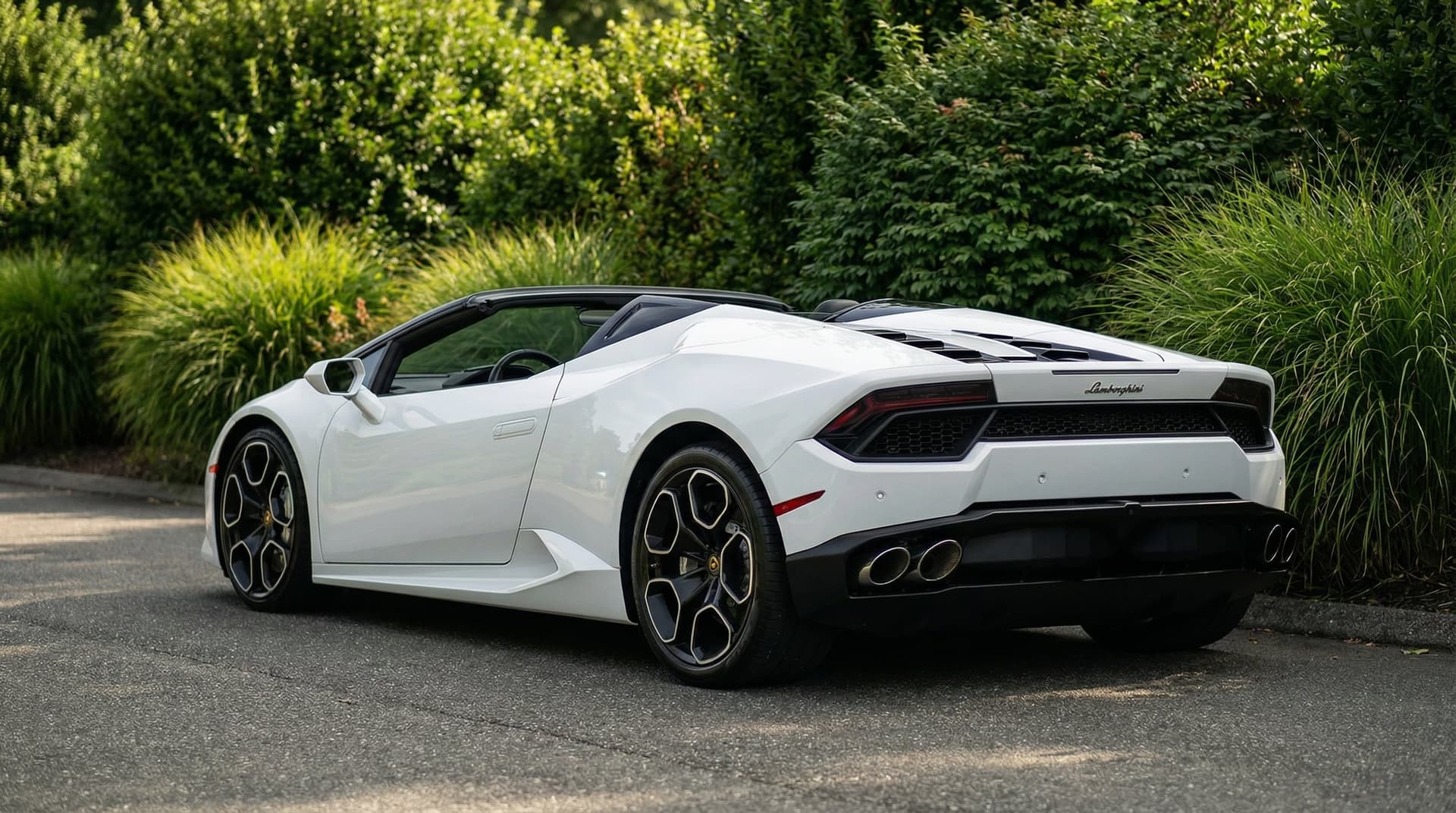 Lamborghini Huracán - luxury car rental Algarve Lisbon Portugal (3)