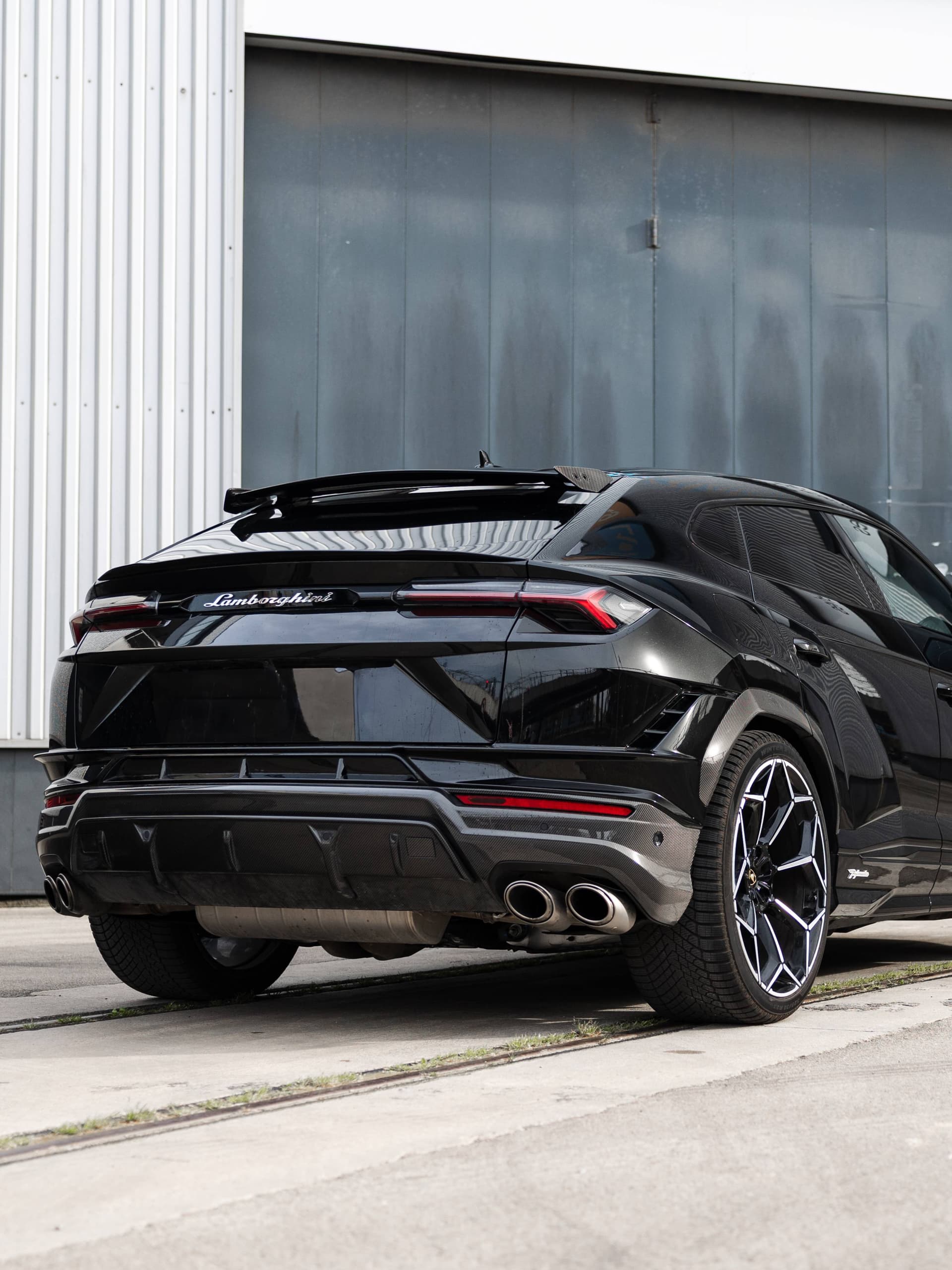 Lamborghini Urus Performante - luxury car rental Algarve Lisbon Portugal (4)