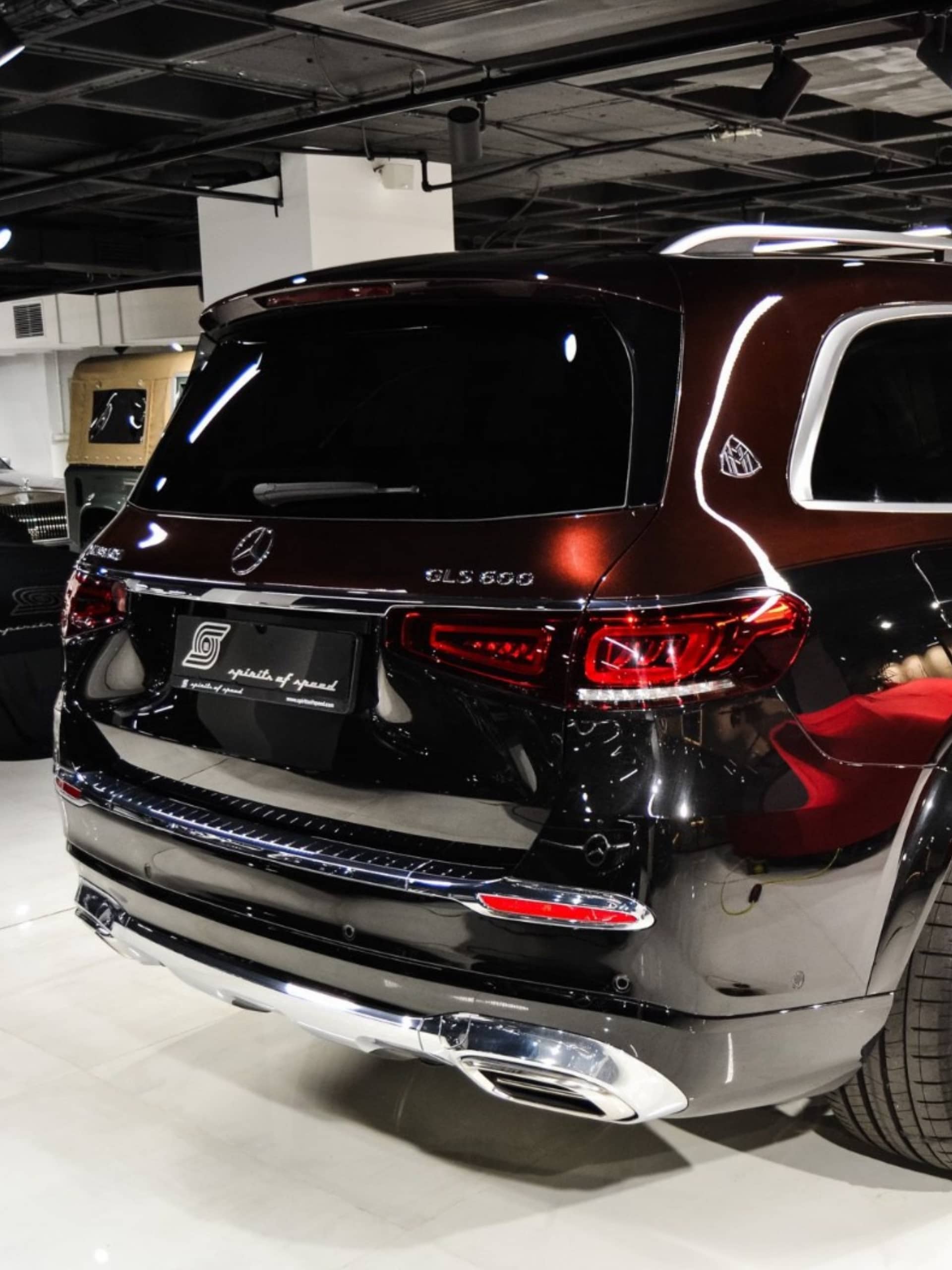 Maybach GLS rental Portugal - gallery image 5