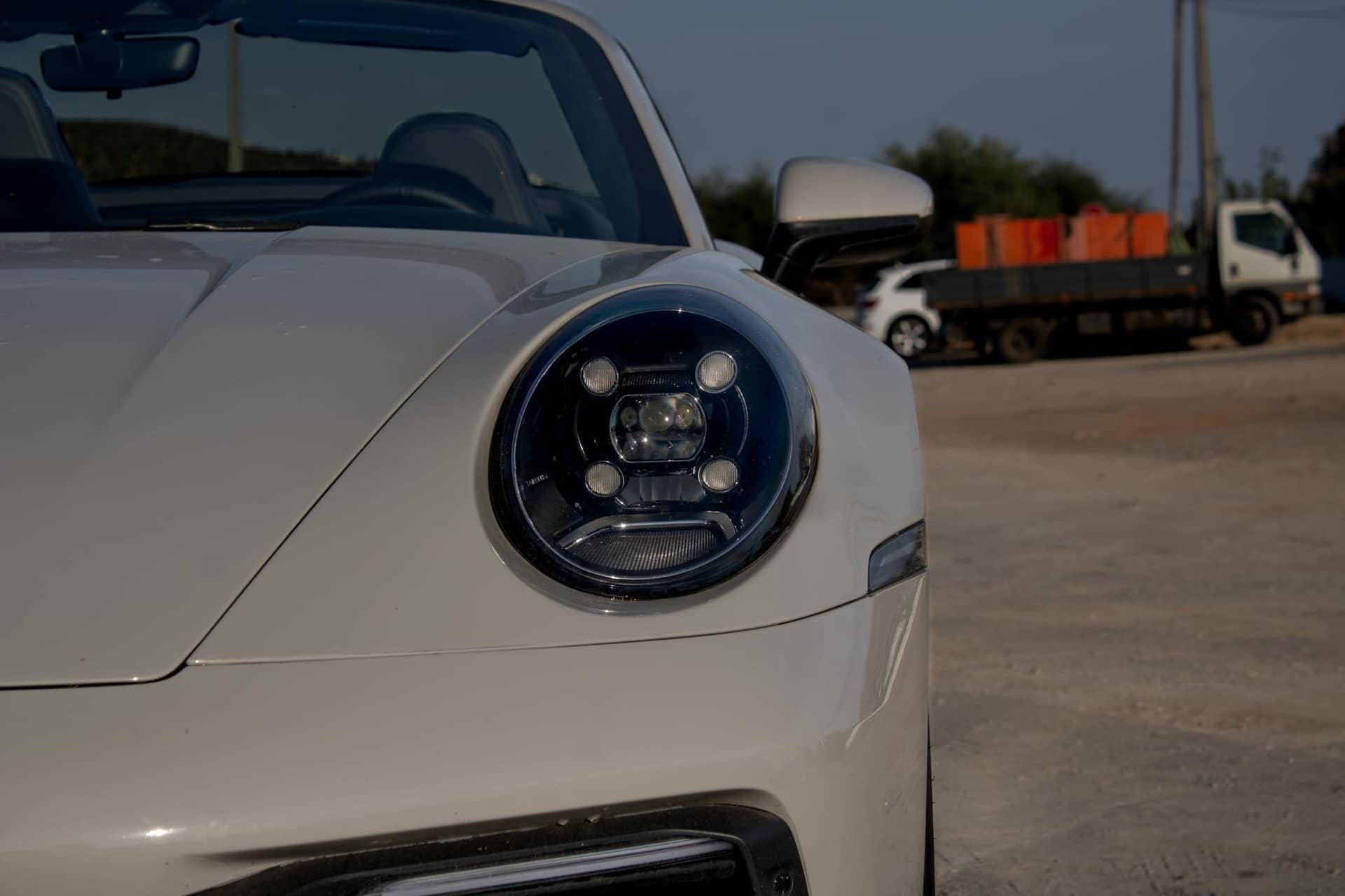 Porsche 911 Carrera rental Portugal - gallery image 4