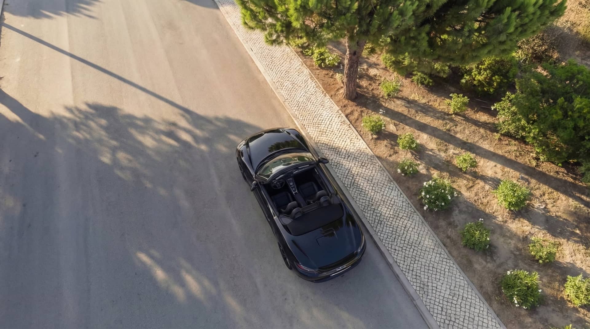 Porsche Boxster rental Portugal - gallery image 4