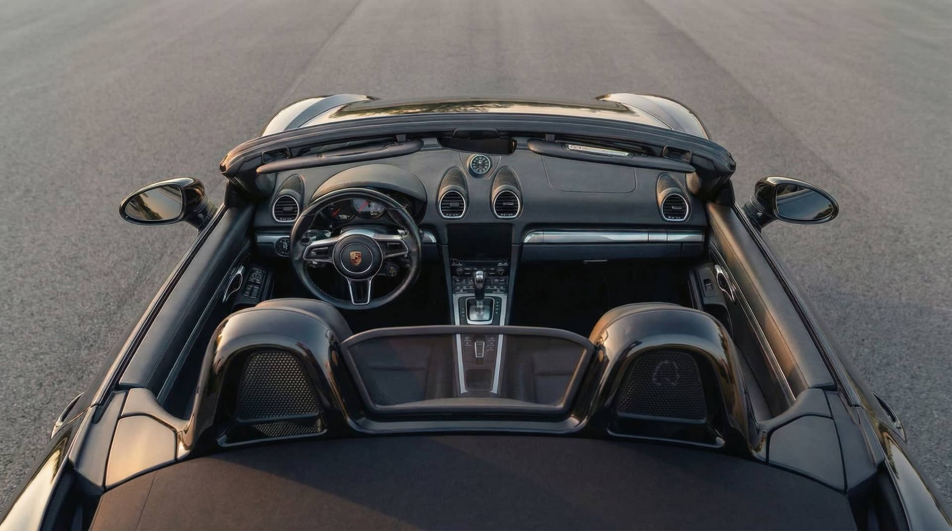 Porsche Boxster rental Portugal - gallery image 6