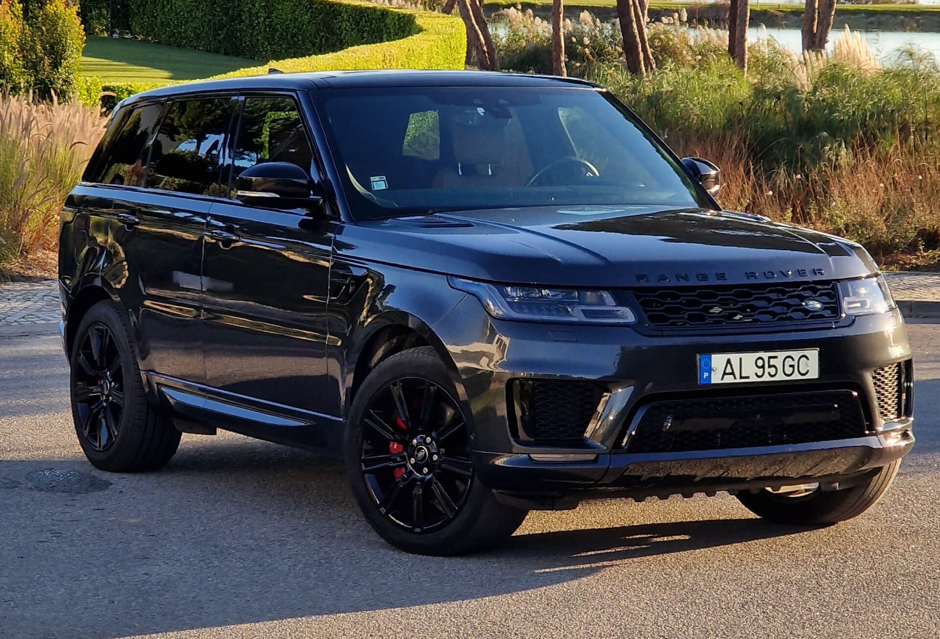 Range Rover Sport for rent in Portugal - luxury car rental Algarve Lisbon