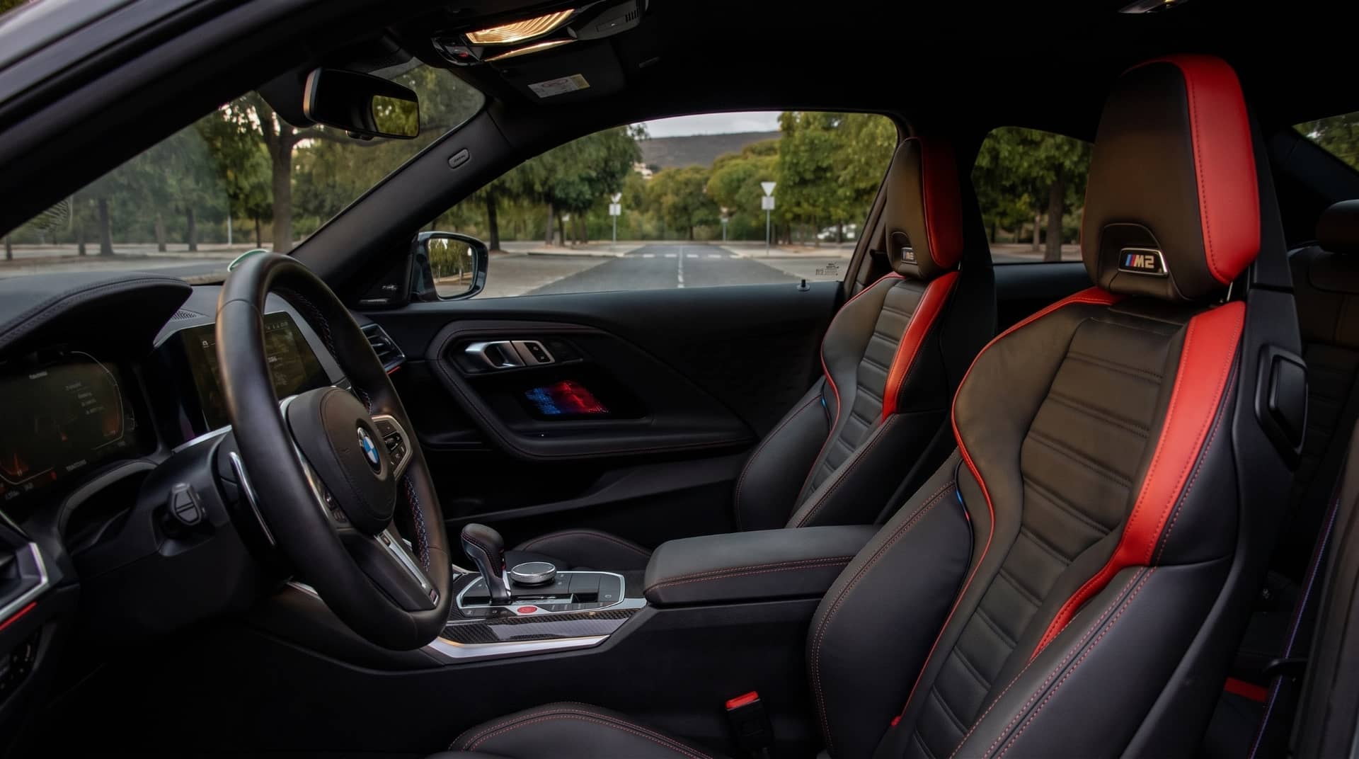 BMW M2 rental Portugal - gallery image 5