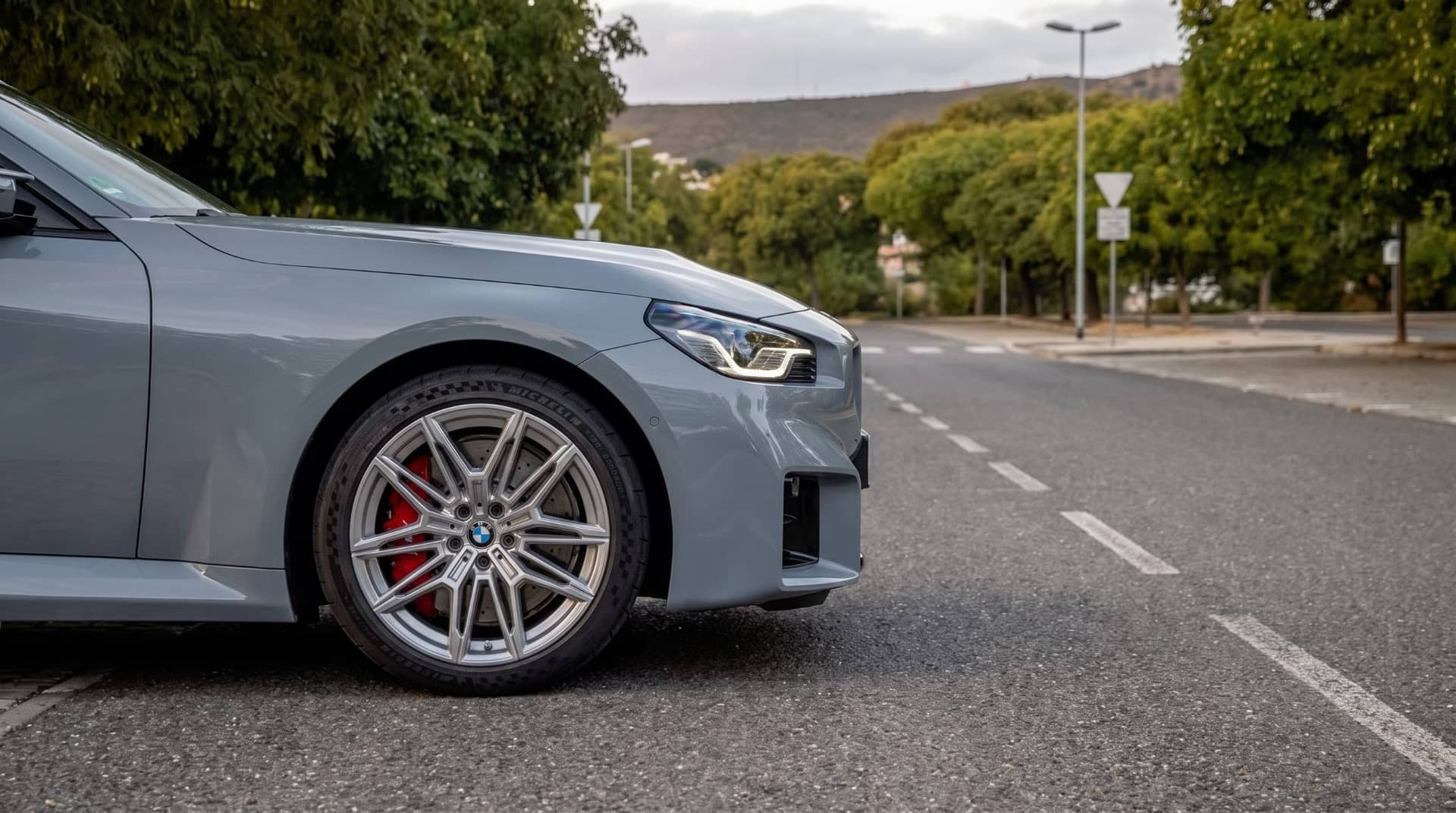 BMW M2 rental Portugal - gallery image 11