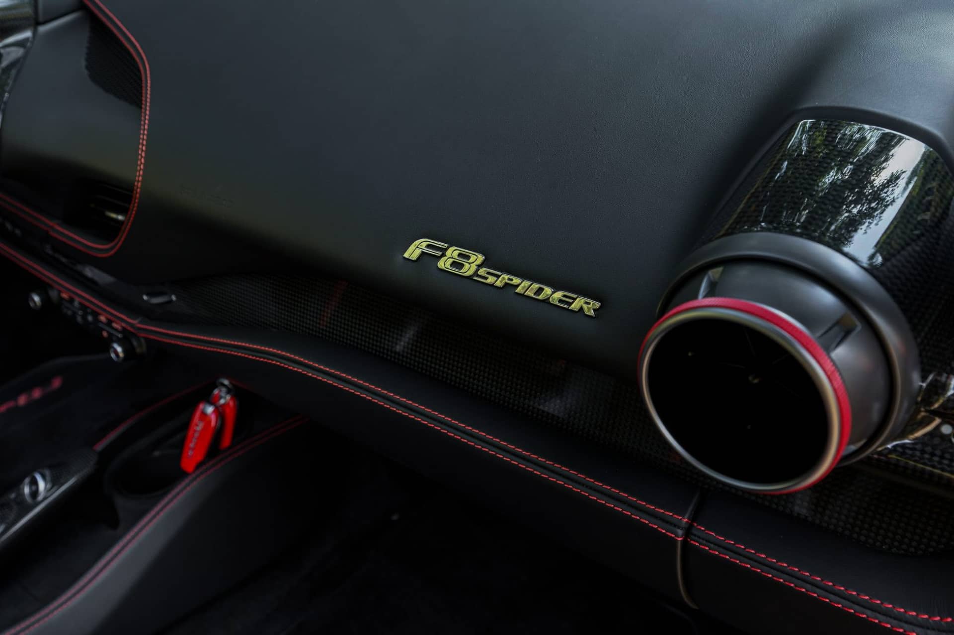 Ferrari F8 Spider rental Portugal - gallery image 11