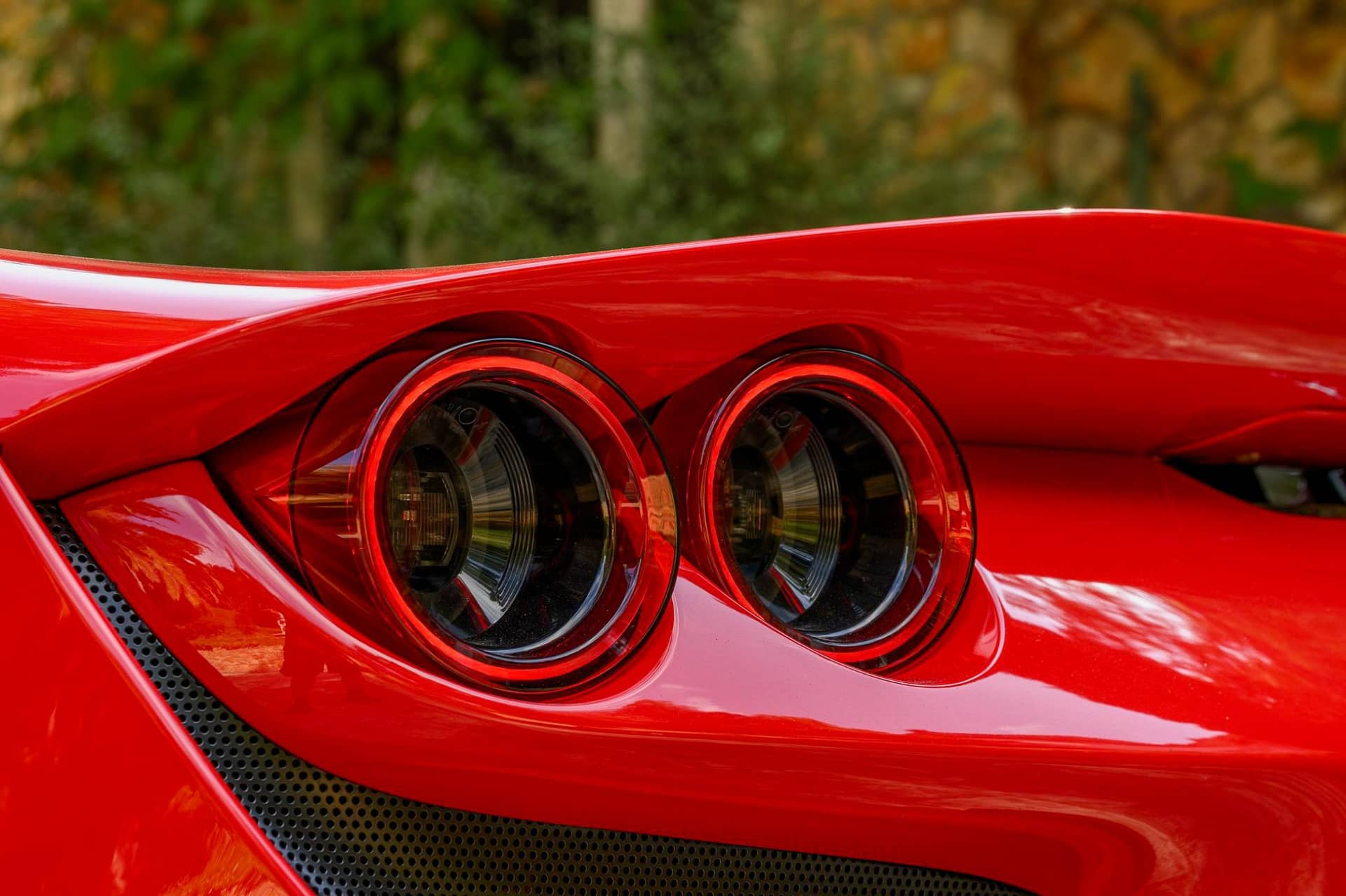 Ferrari F8 Spider rental Portugal - gallery image 15