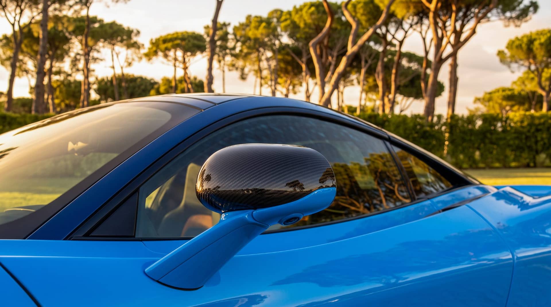 McLaren 720S rental Portugal - gallery image 15