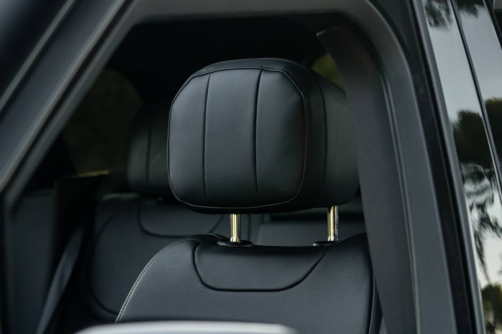 Range Rover Sport rental Portugal - gallery image 5