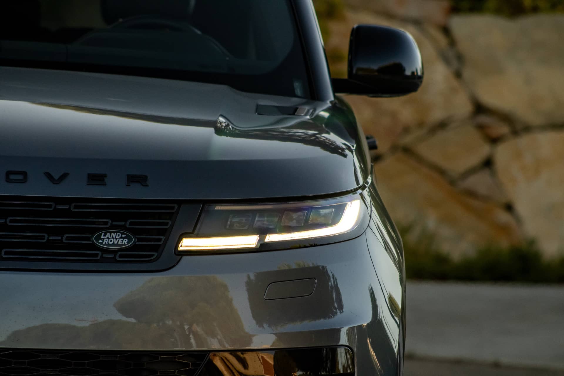 Range Rover Sport rental Portugal - gallery image 6