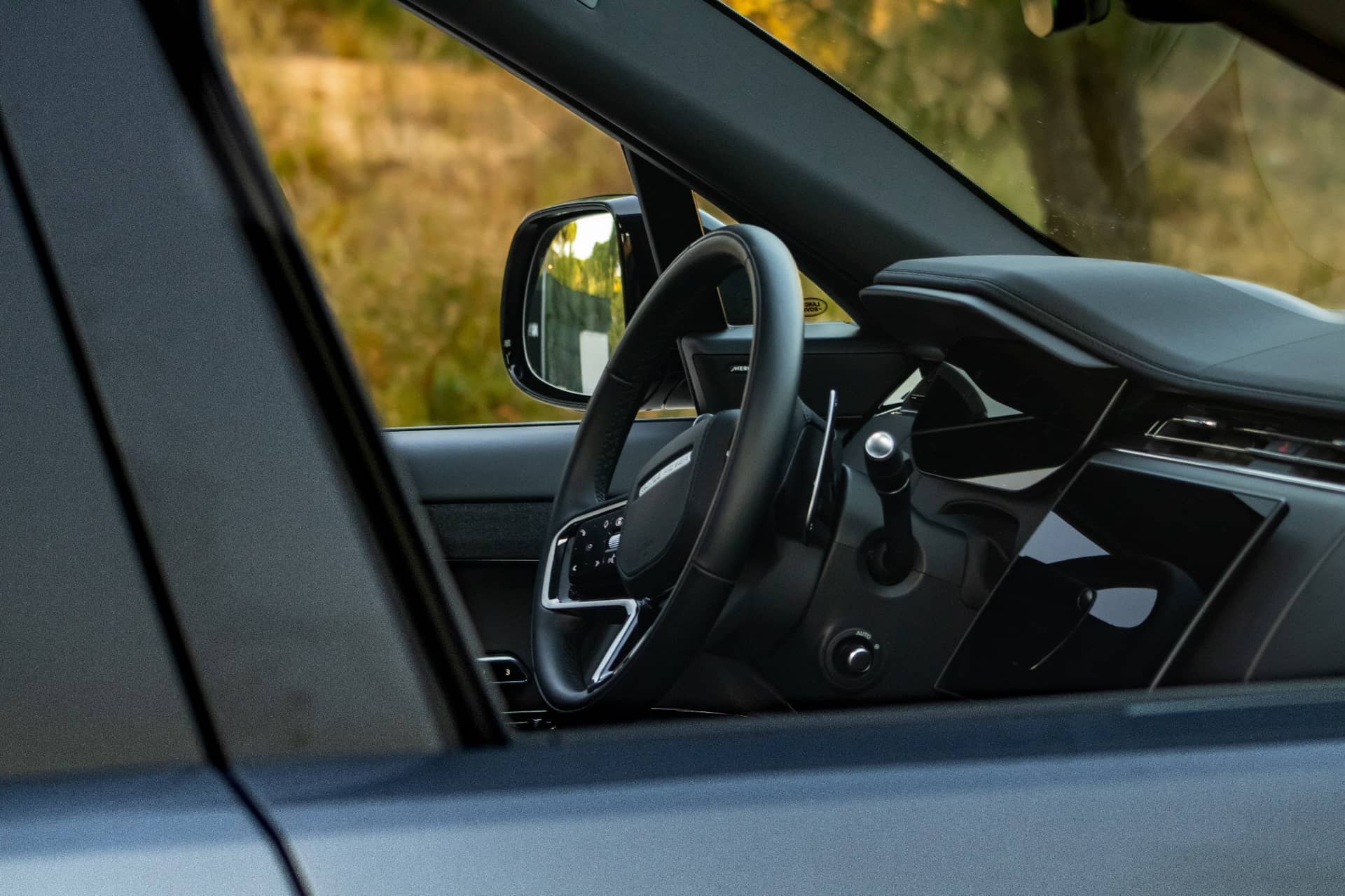 Range Rover Sport rental Portugal - gallery image 8