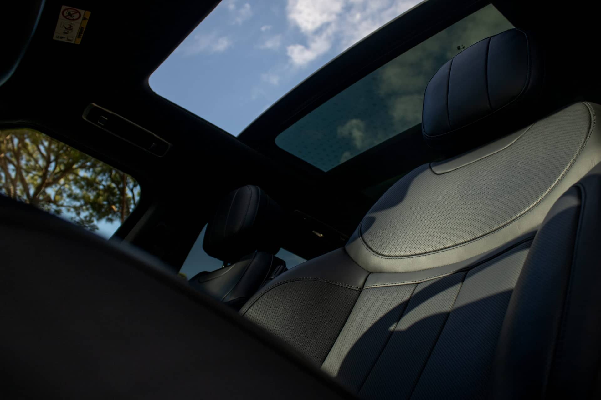 Range Rover Sport rental Portugal - gallery image 4