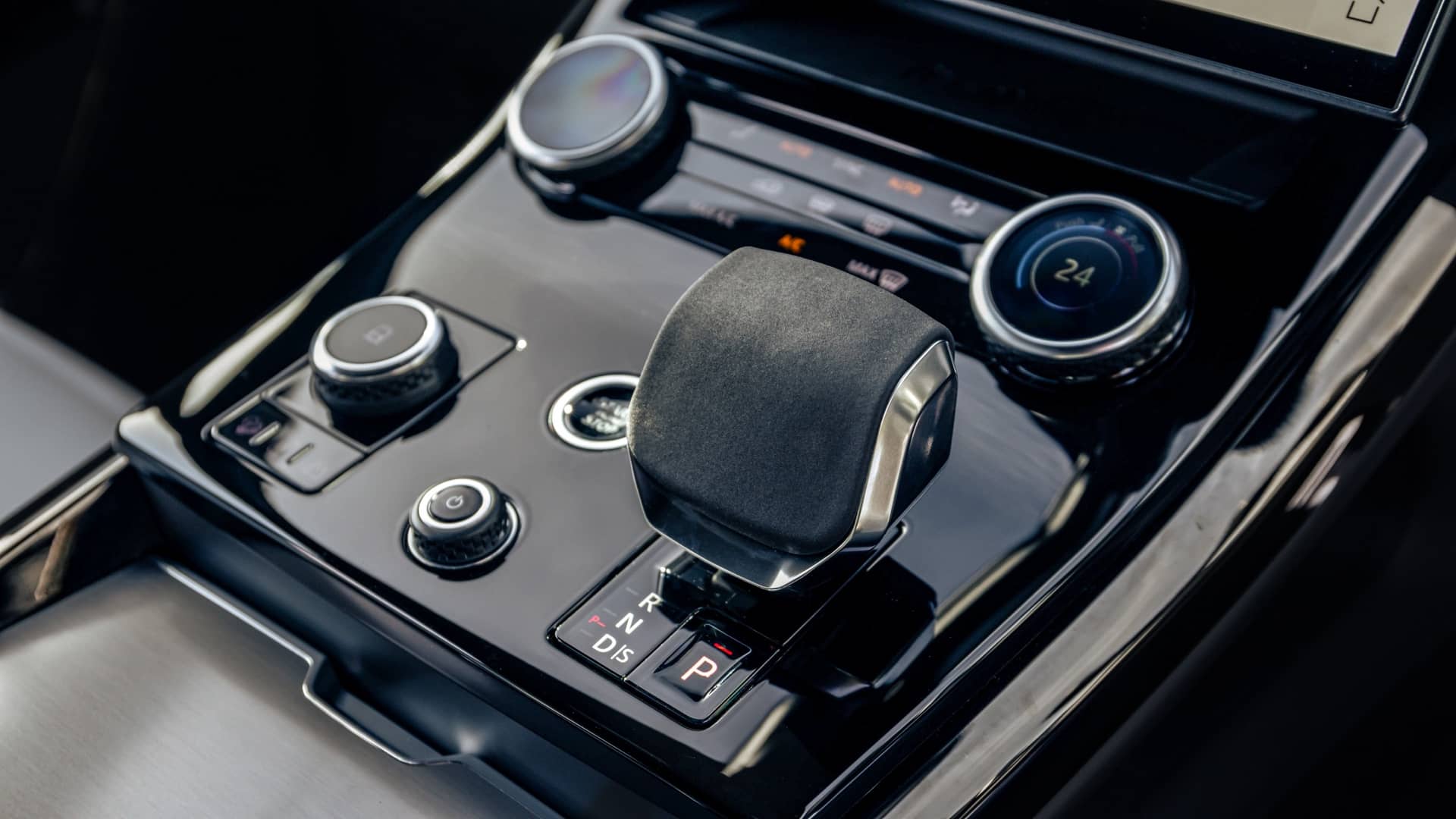 Range Rover Sport rental Portugal - gallery image 2